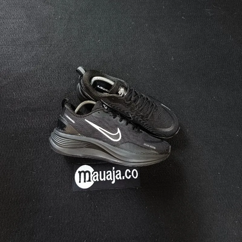 Nike Zoom Vomero Running Triple Black photo 1