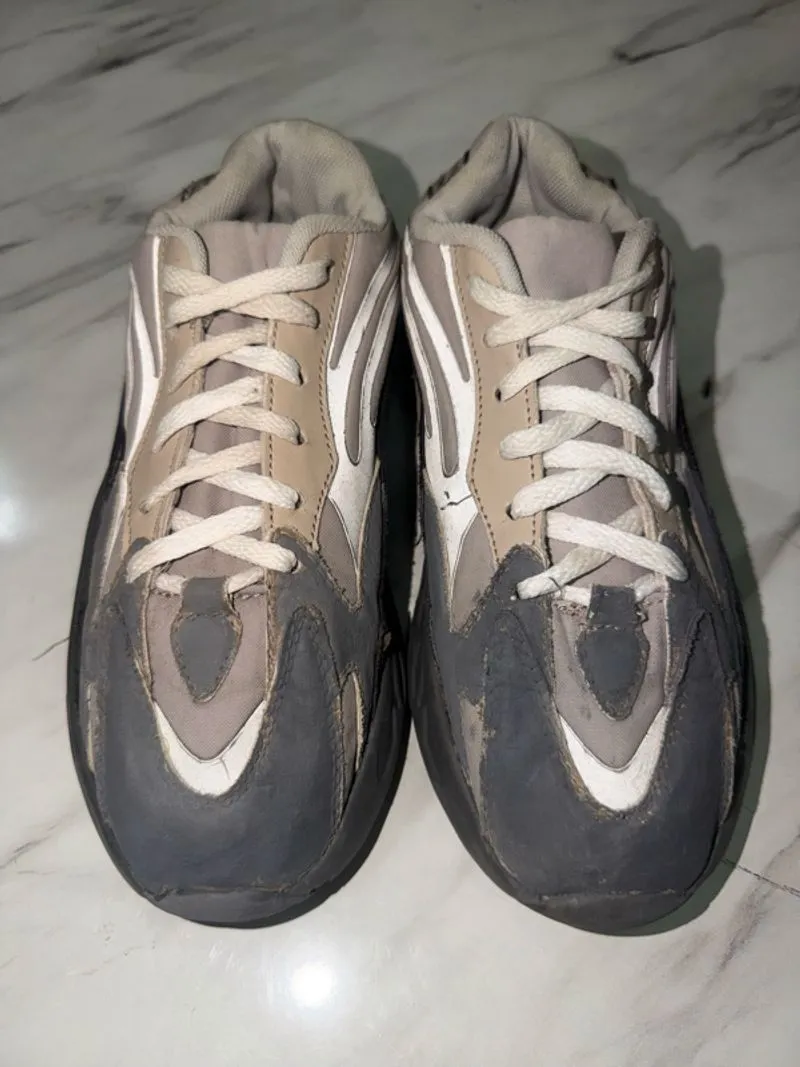 Adidas Yeezy Boost 700 V2 'Tephra' sneaker photo 1