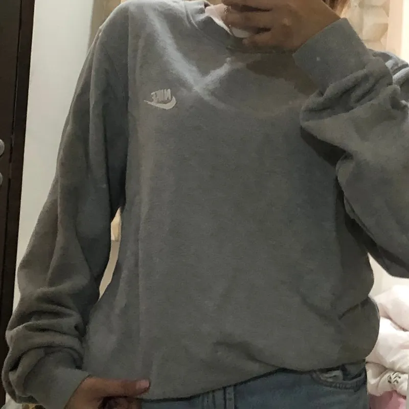 Nike Sweater Wanita gray photo 1