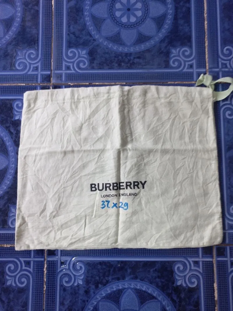 Dustbag BURBERRY photo 1