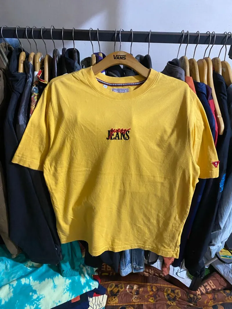 FLASH SALE🔥Guess Jeans Kaos photo 1