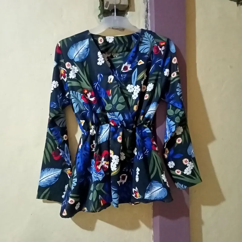 Casual Batik Blouse Wanita navy photo 1