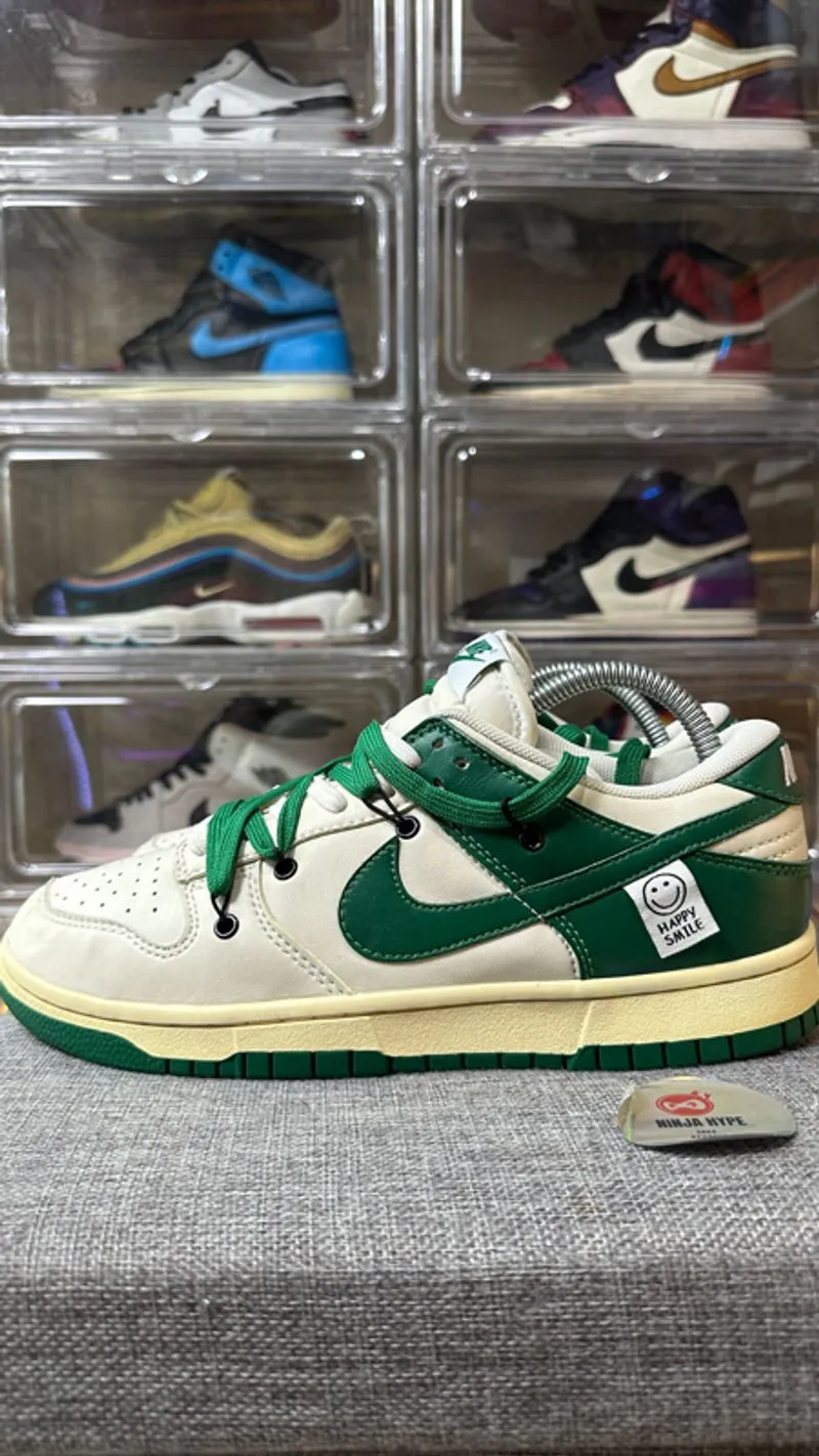 DUNK LOW BANDAGE WHITE AND GREEN , DUNK LOW BANDAGE , DUNK , photo 1
