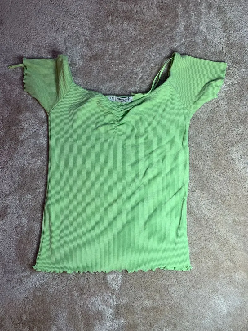 Stradivarius Y2K Crop top Wanita green photo 1