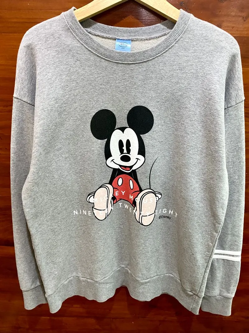 Disney Casual Sweater Pria gray photo 1