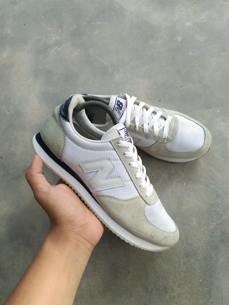New Balance U220DA photo 1
