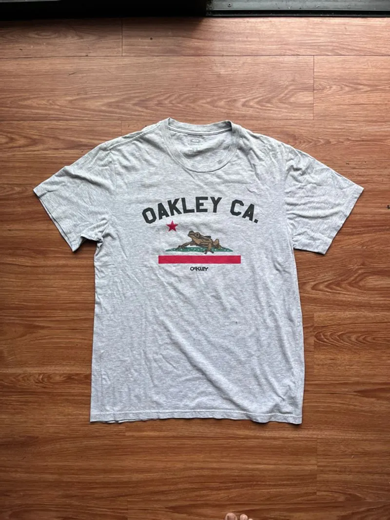 Oakley photo 1