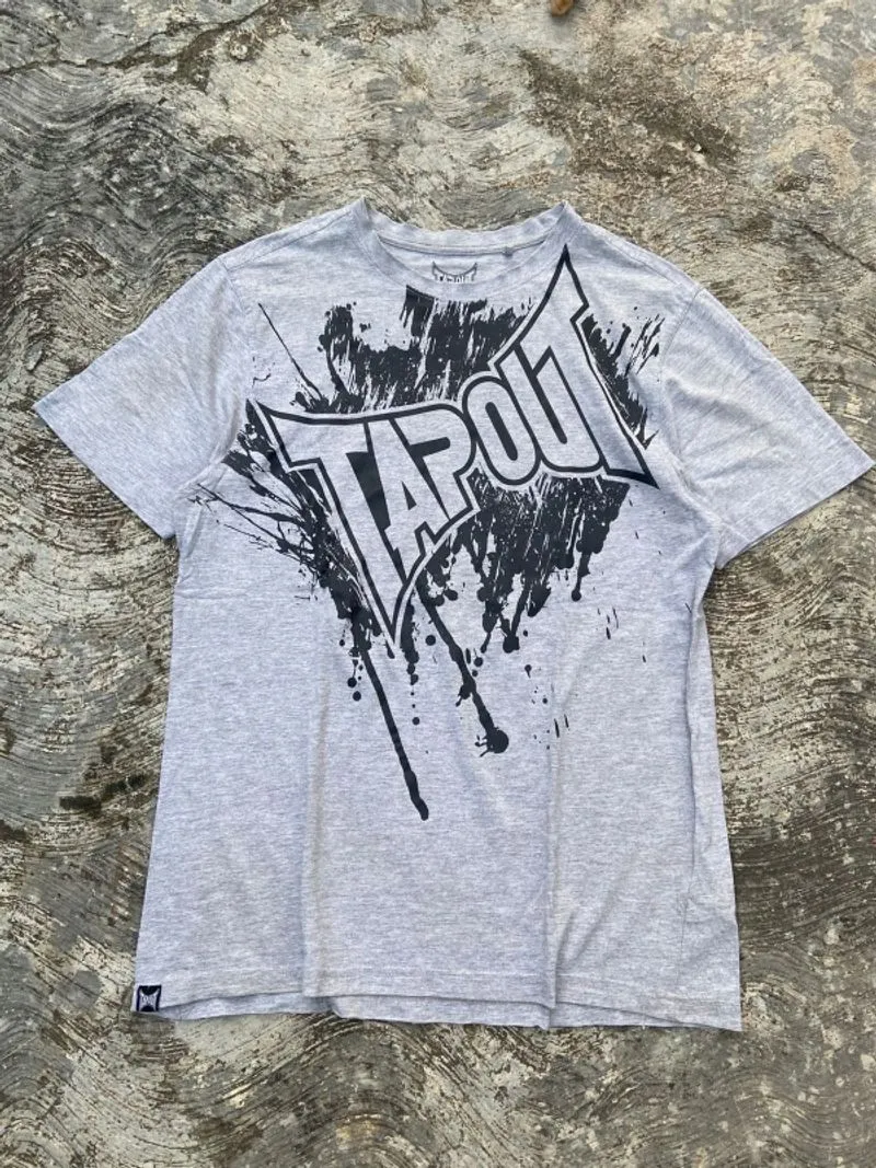 Tapout grunge photo 1