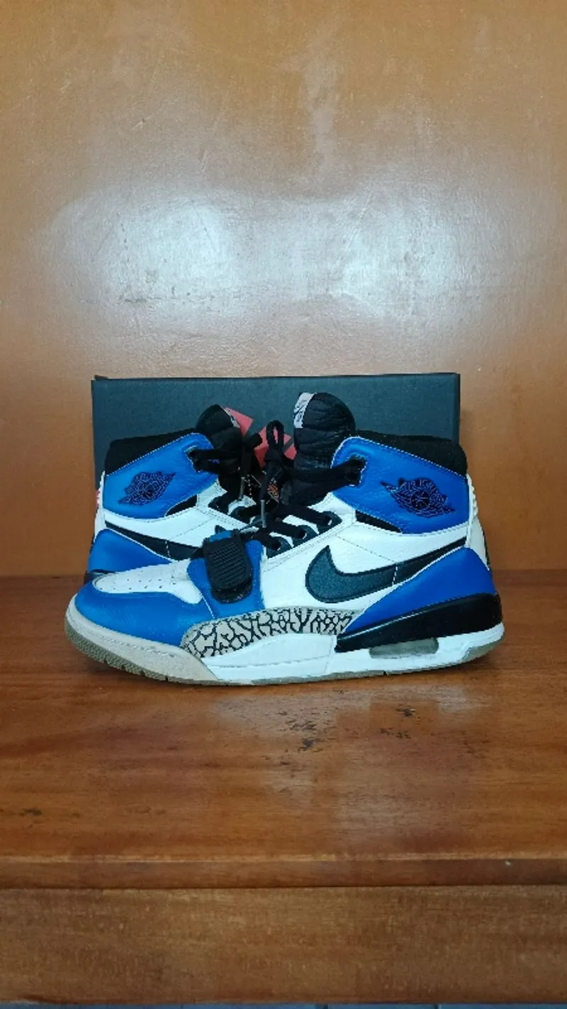 Nike Jordan Legacy 312 photo 1