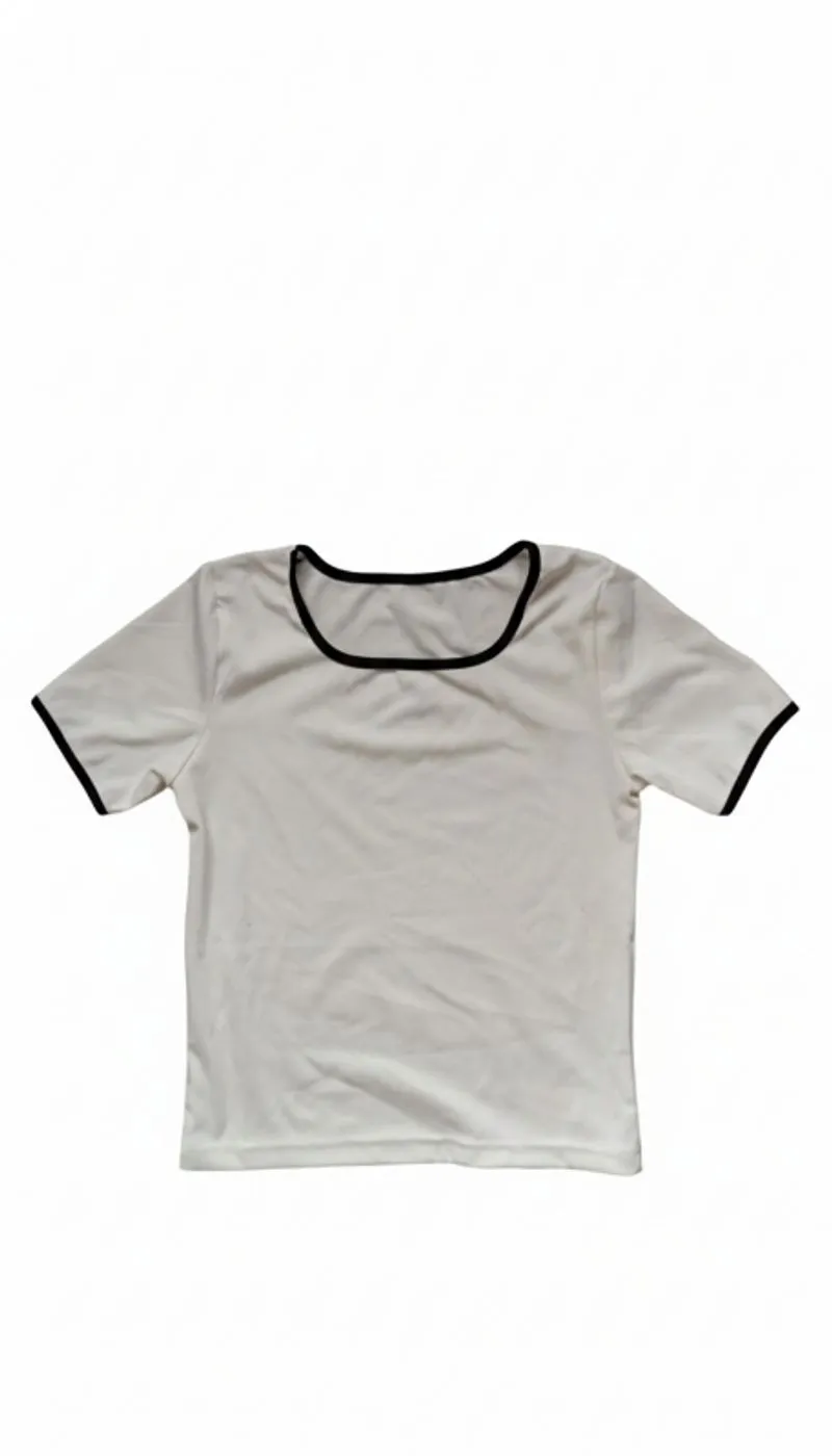 White square neck top  photo 1
