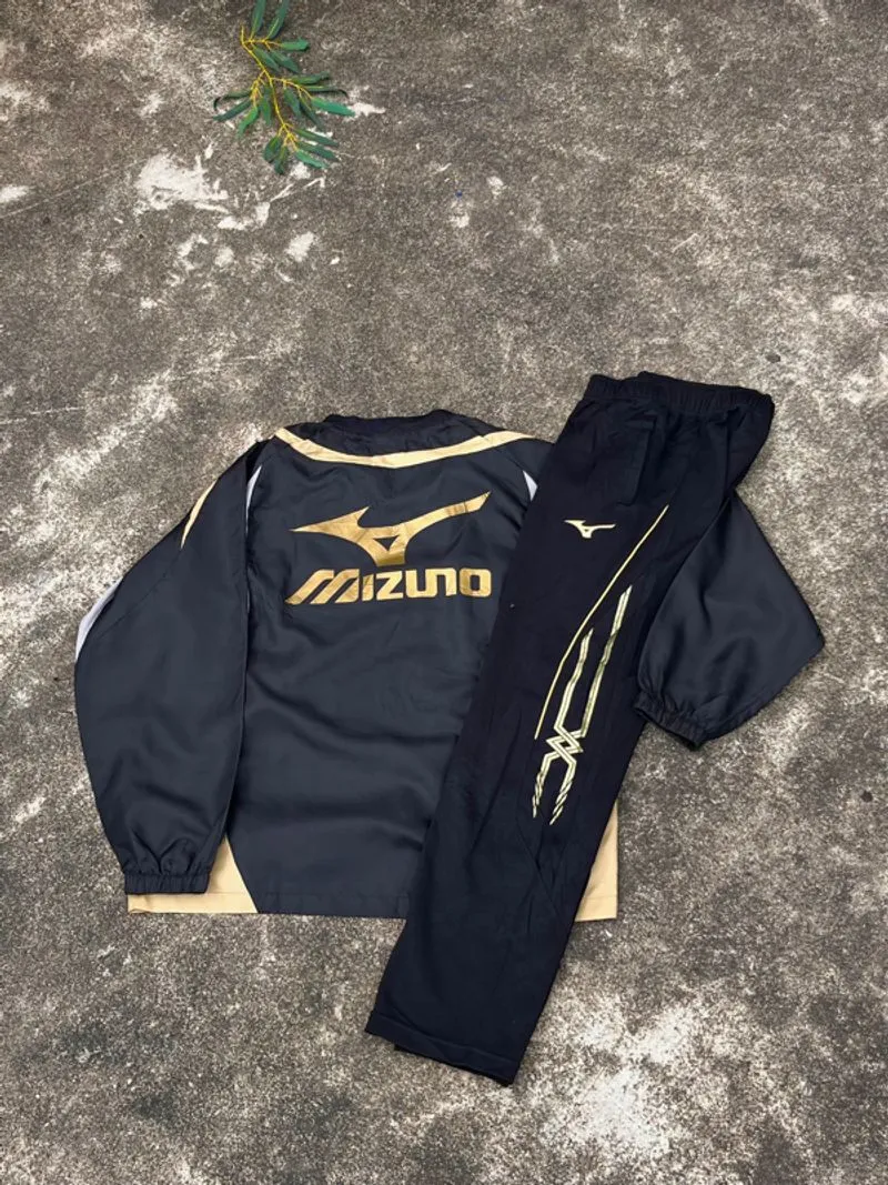 Pullover windbreaker Mizuno one set photo 1