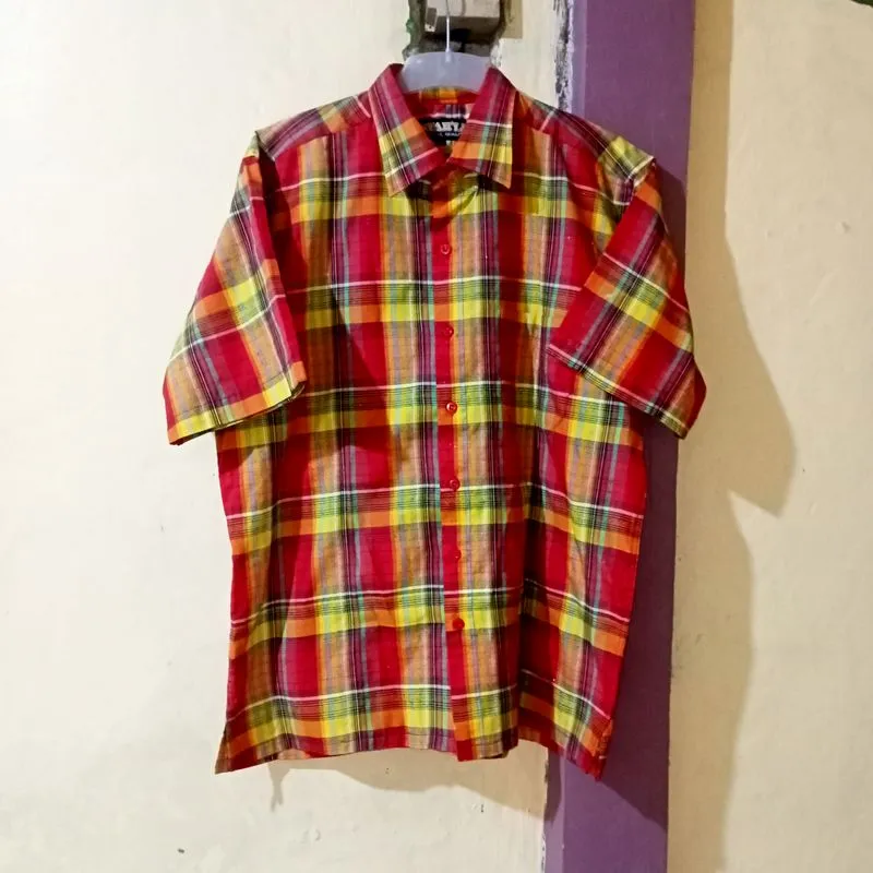 Casual T-shirt Pria gold photo 1