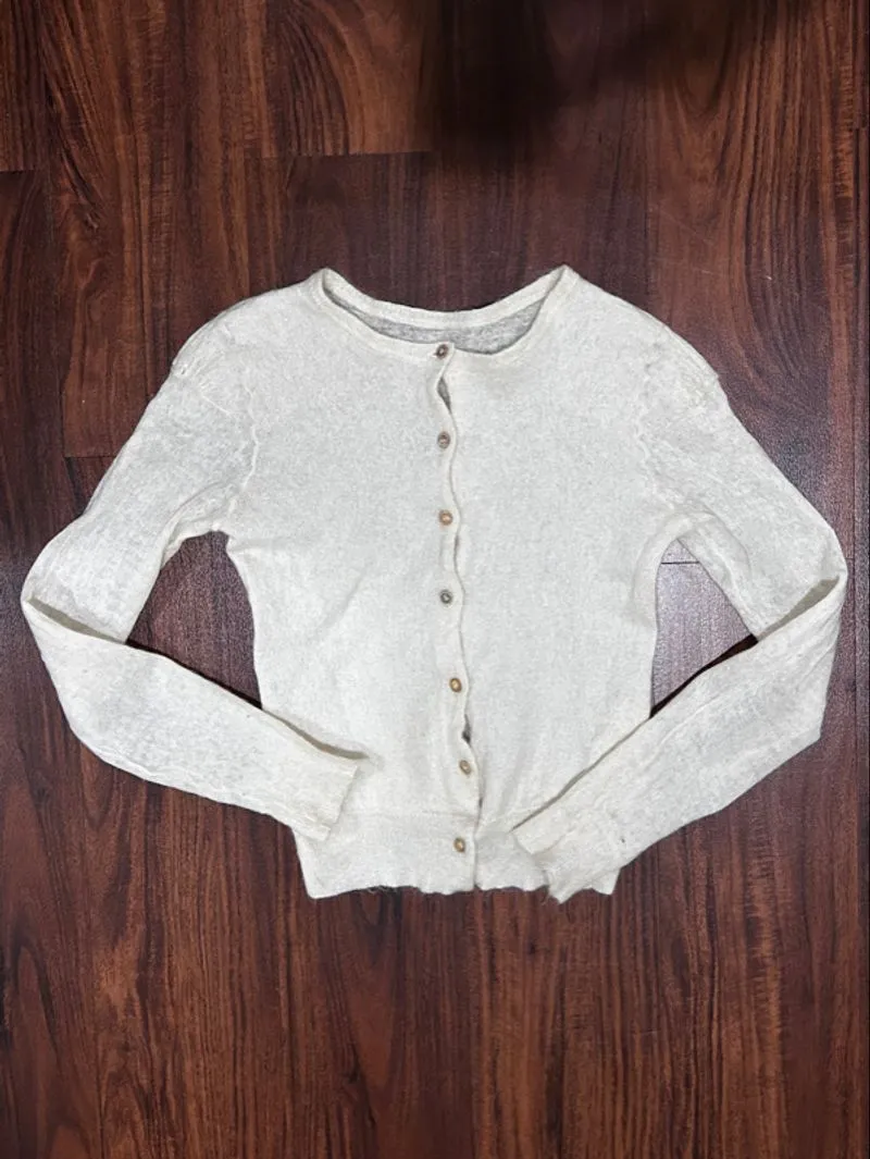 Cream Cardigan photo 1