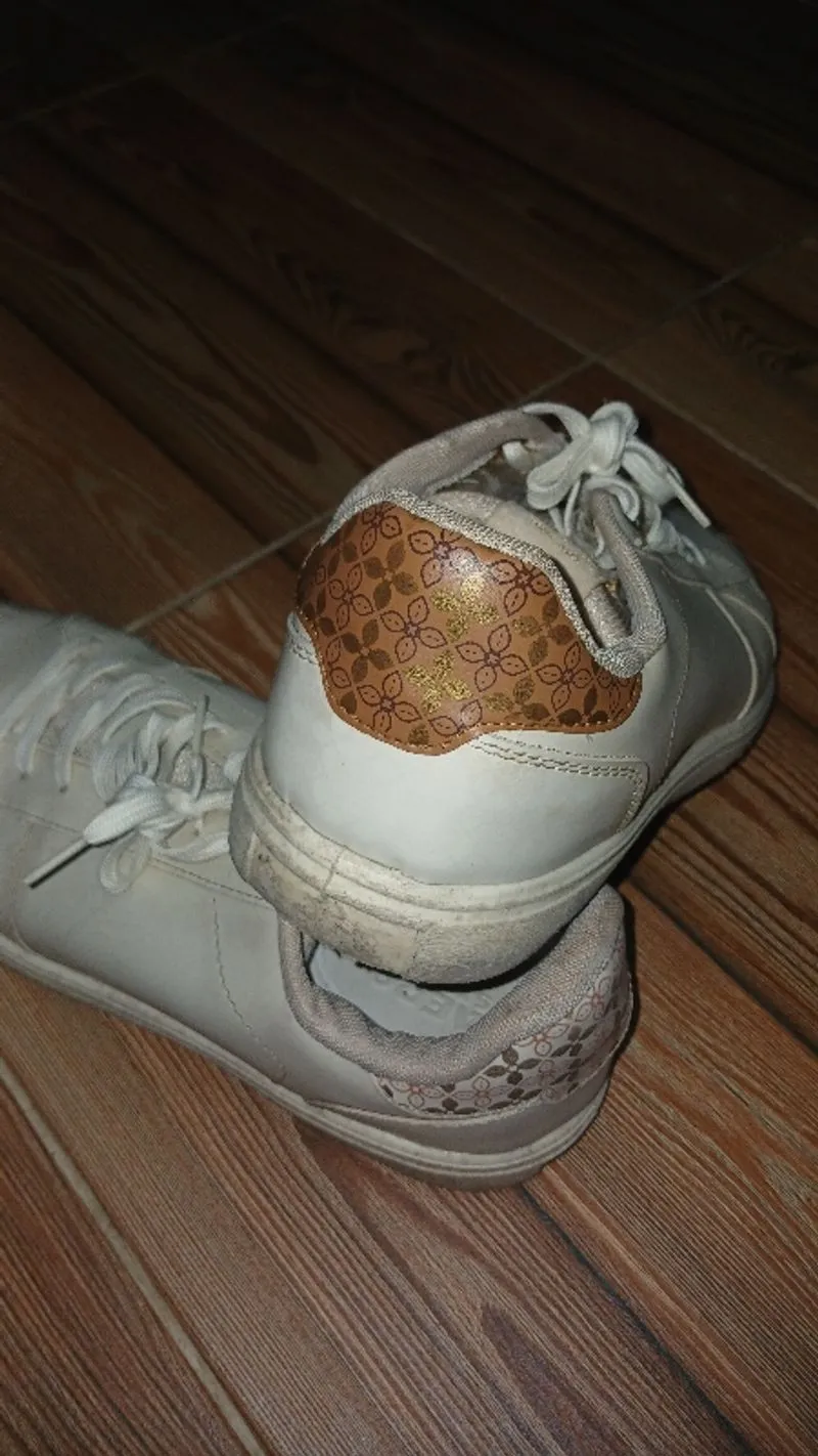 Sepatu Motif Batik Aerostreet  photo 1