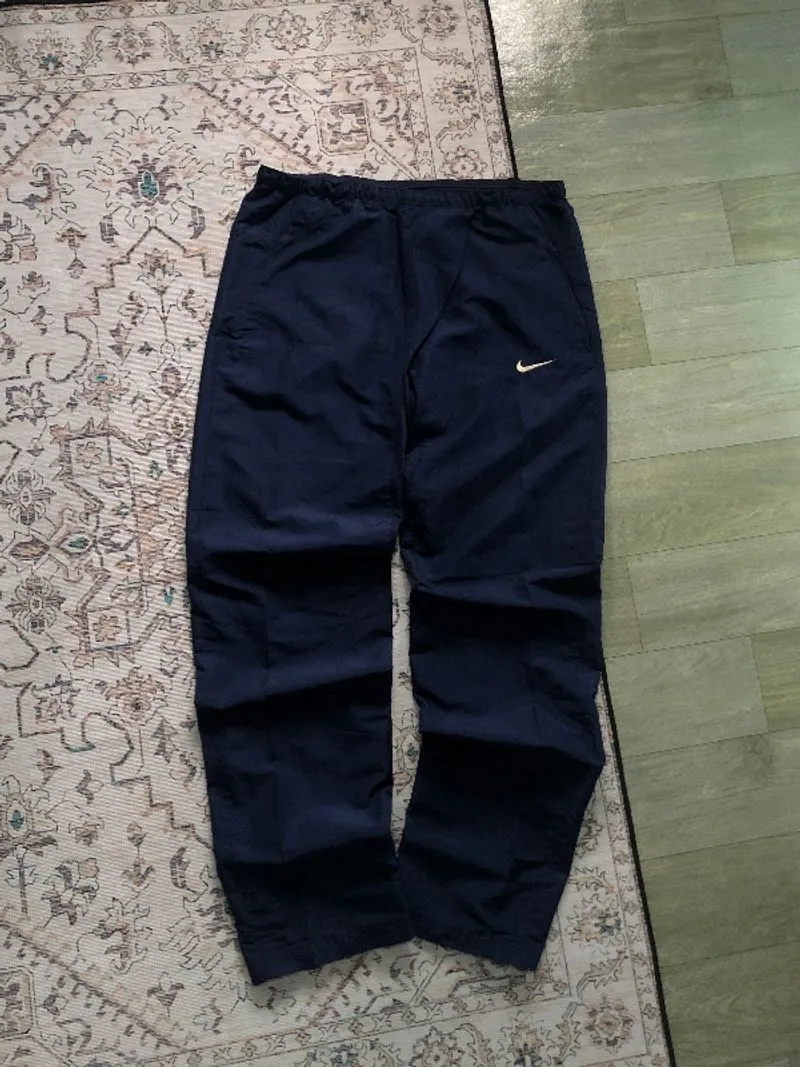 TRACKPANTS By NIKE 
 photo 1