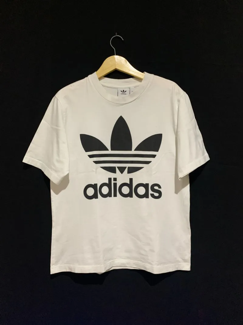 Adidas Big Logo Tee photo 1