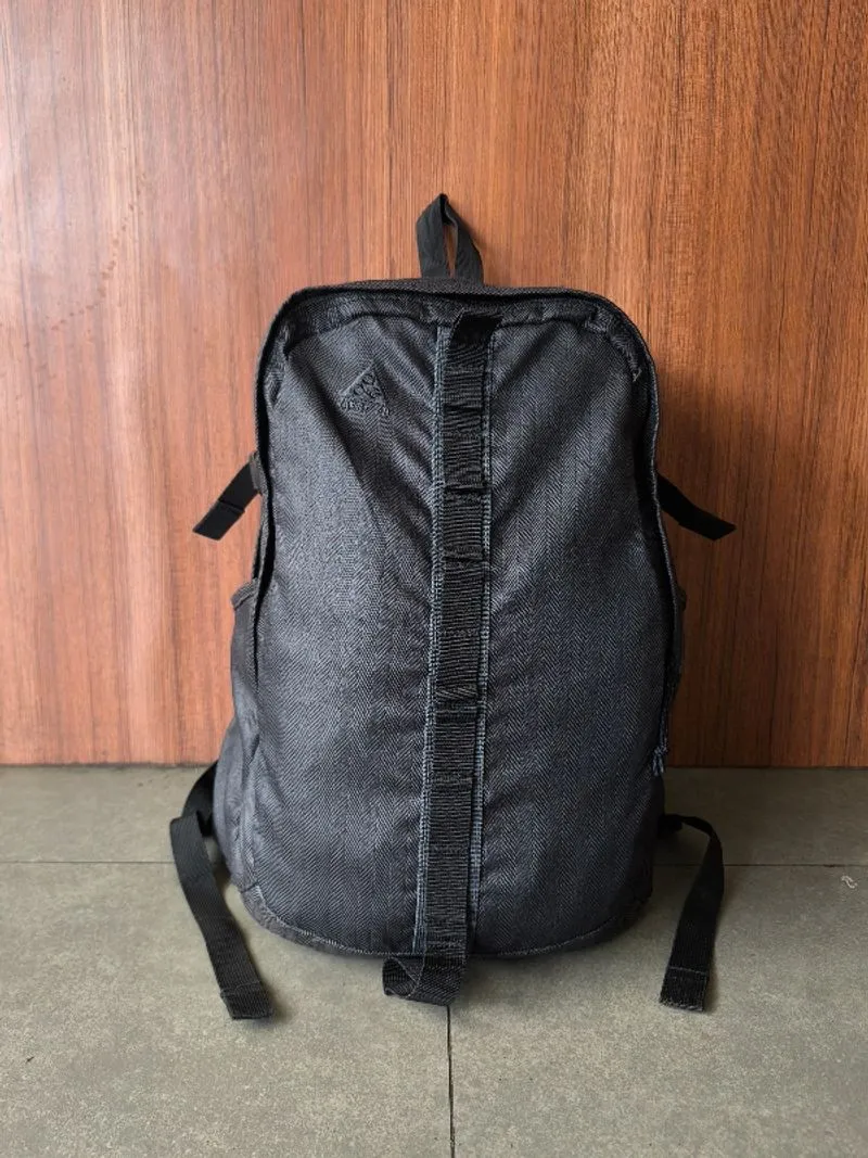 Nike ACG Karst 40 Backpack (Black on Black)
Excellent Condit photo 1