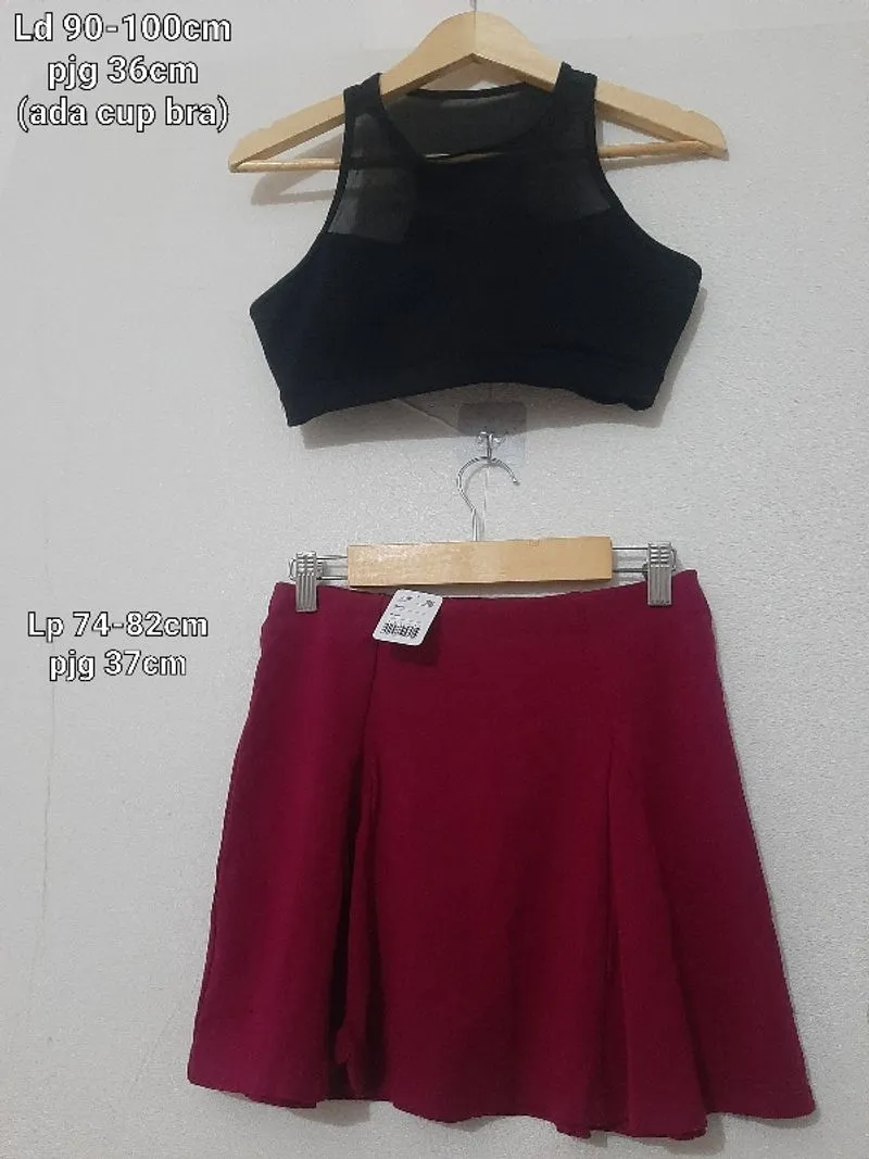 FOREVER21 SETELAN OLGA × STANDING TREE GYM, ZUMBA DLL photo 1