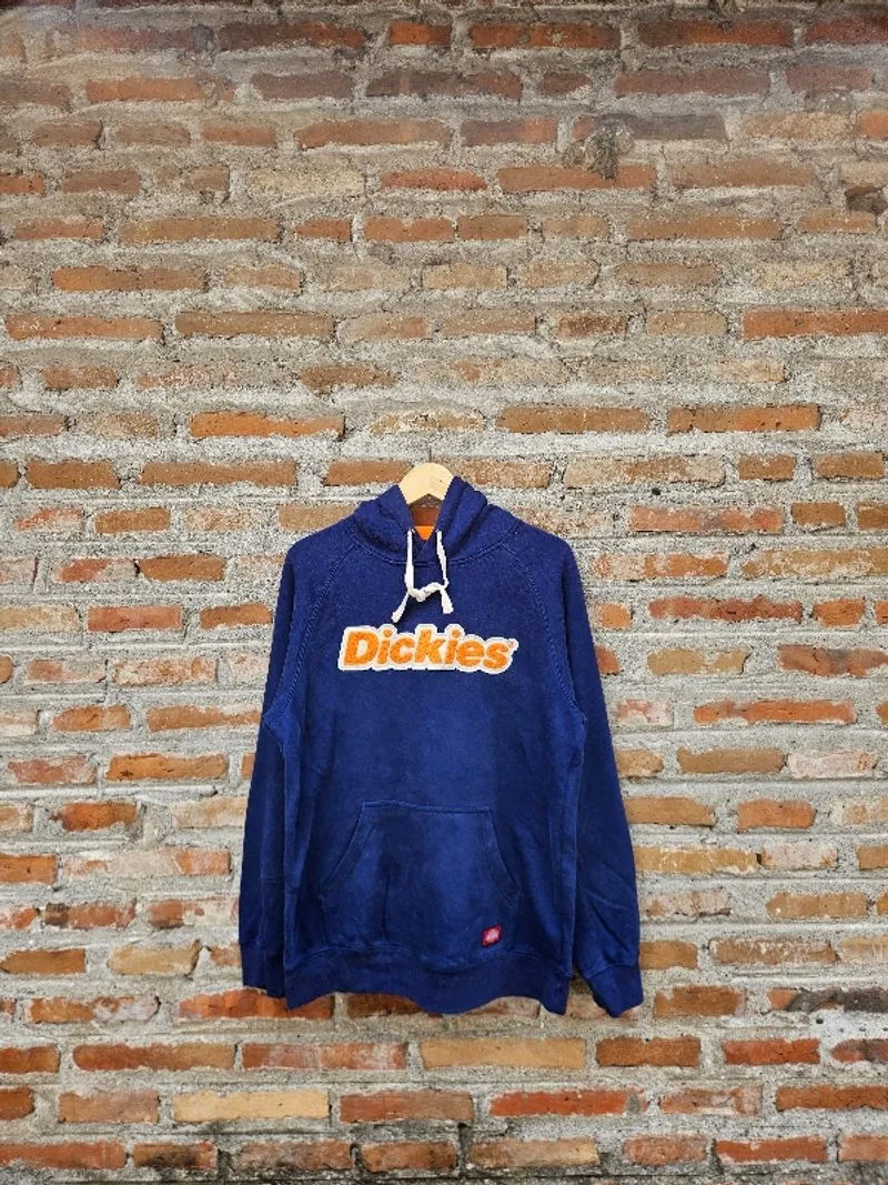 Hodie dickies photo 1