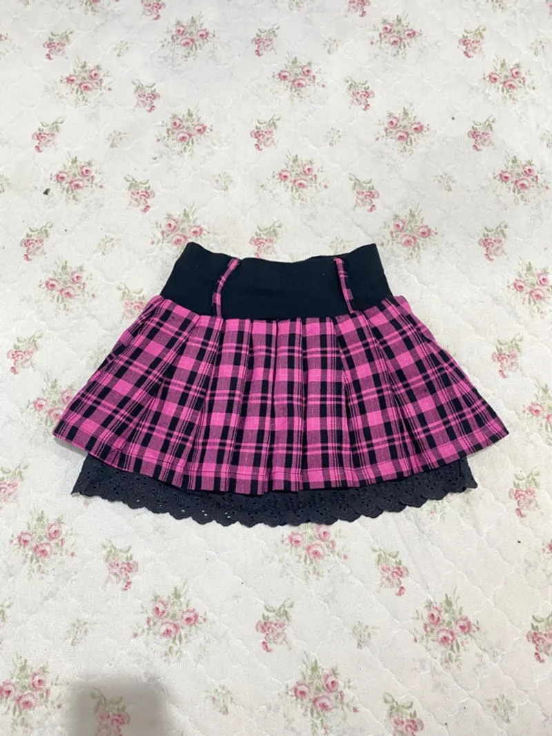 Miniskirt tartan babypink black kawai goth coquette vintage photo 1