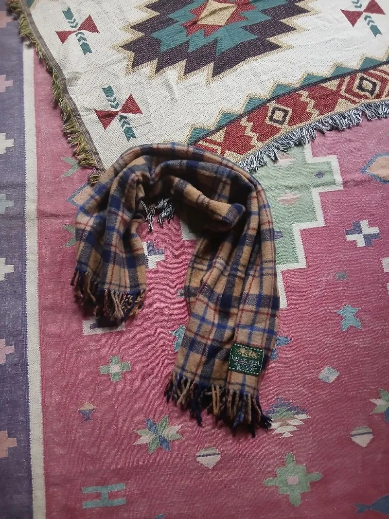 Vtg Wool scarves Blanket photo 1