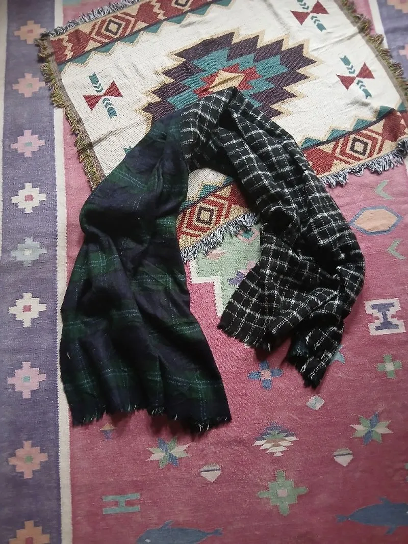 Revesaible wool Syal Blanket photo 1