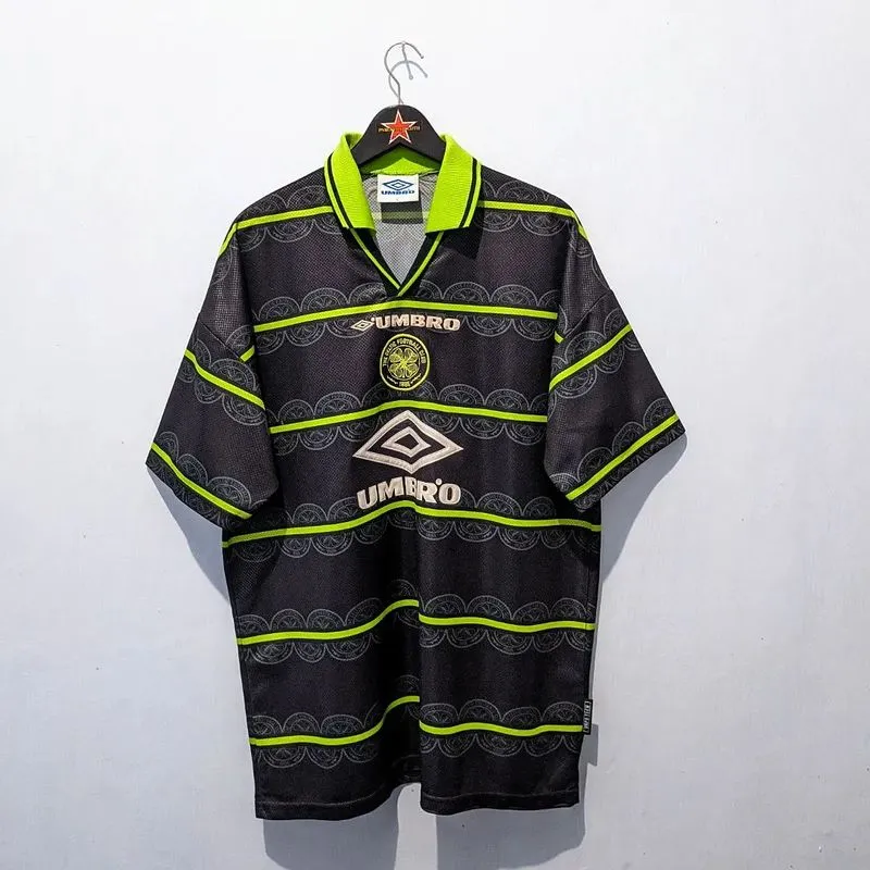 Umbro Vintage Sportswear Jersey Pria green black photo 1