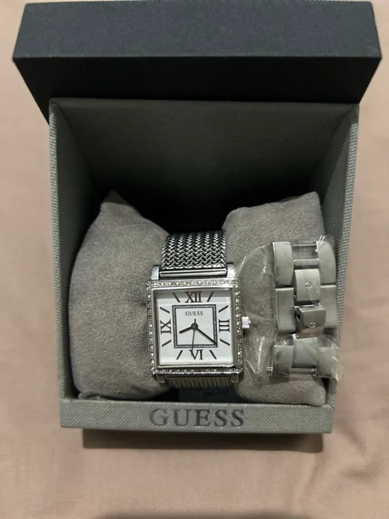 Jam Tangan Guess W0826L1 photo 1