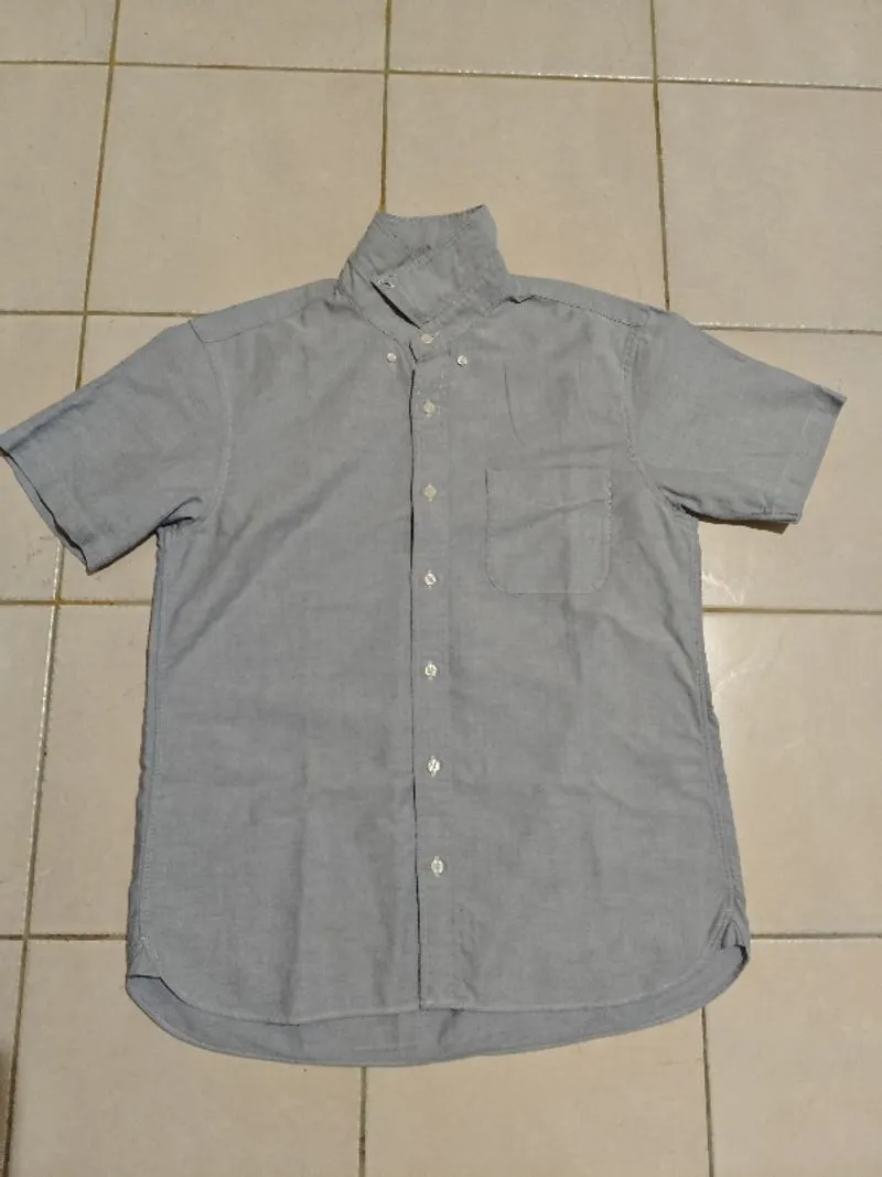 Light Blue Short-Sleeve Button-Down Oxford shirt photo 1