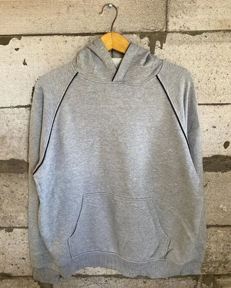 UNIQLO BASIC HODIE photo 1
