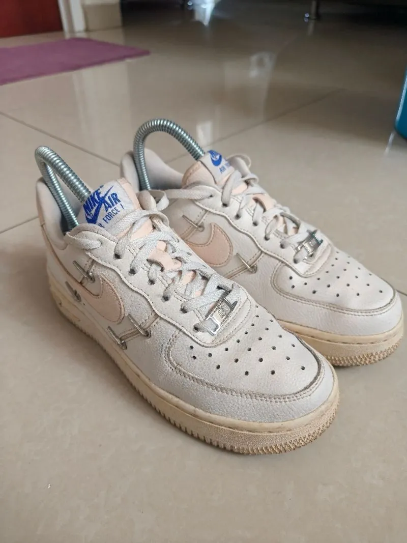 Sepatu Cewek Nike AF1 size 35.5 photo 1