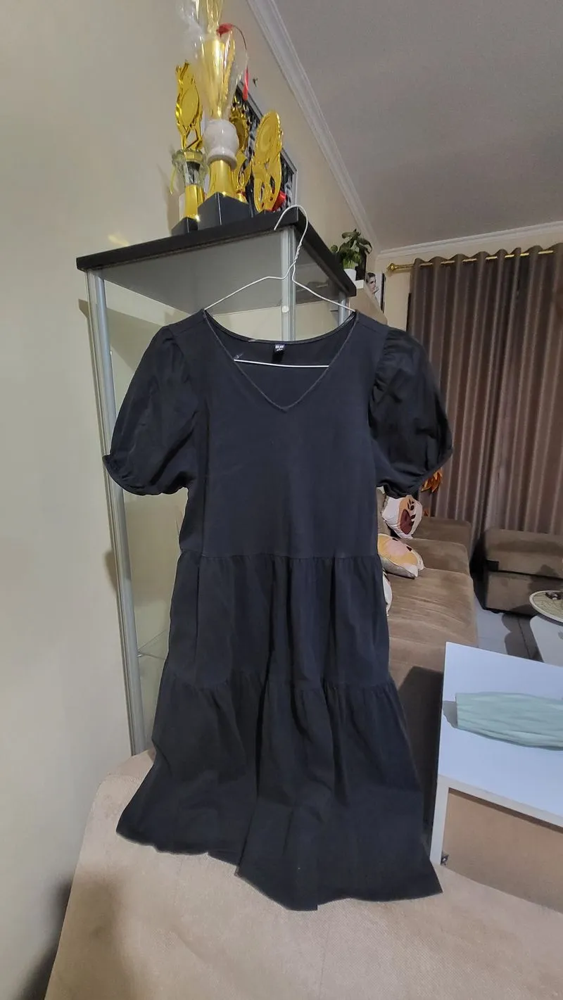 Uniqlo Casual Casual dress Wanita black photo 1