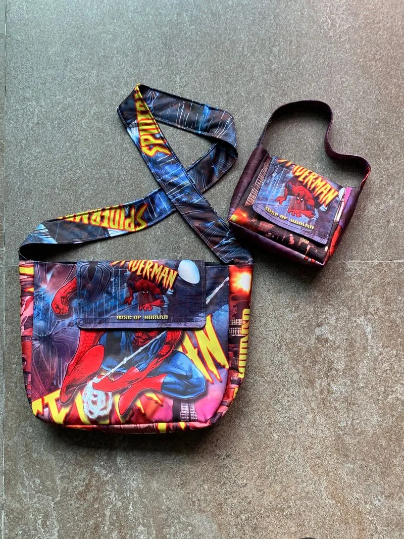 Cosplay Casual Bag Pria red blue photo 1
