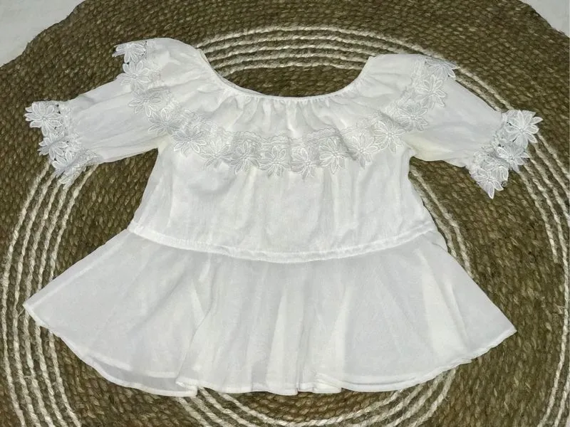 Blouse photo 1