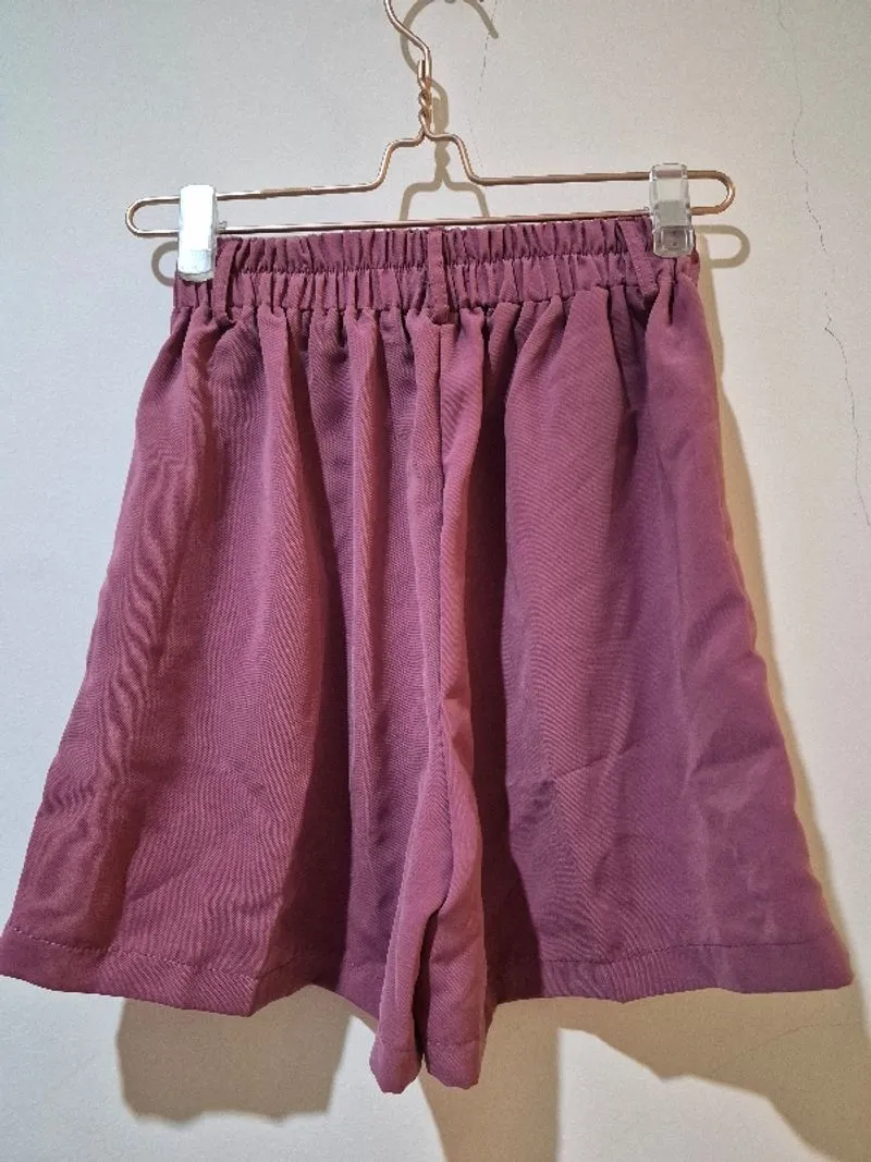 Pink short pant photo 1