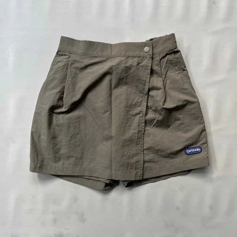 Skort Outdoor photo 1