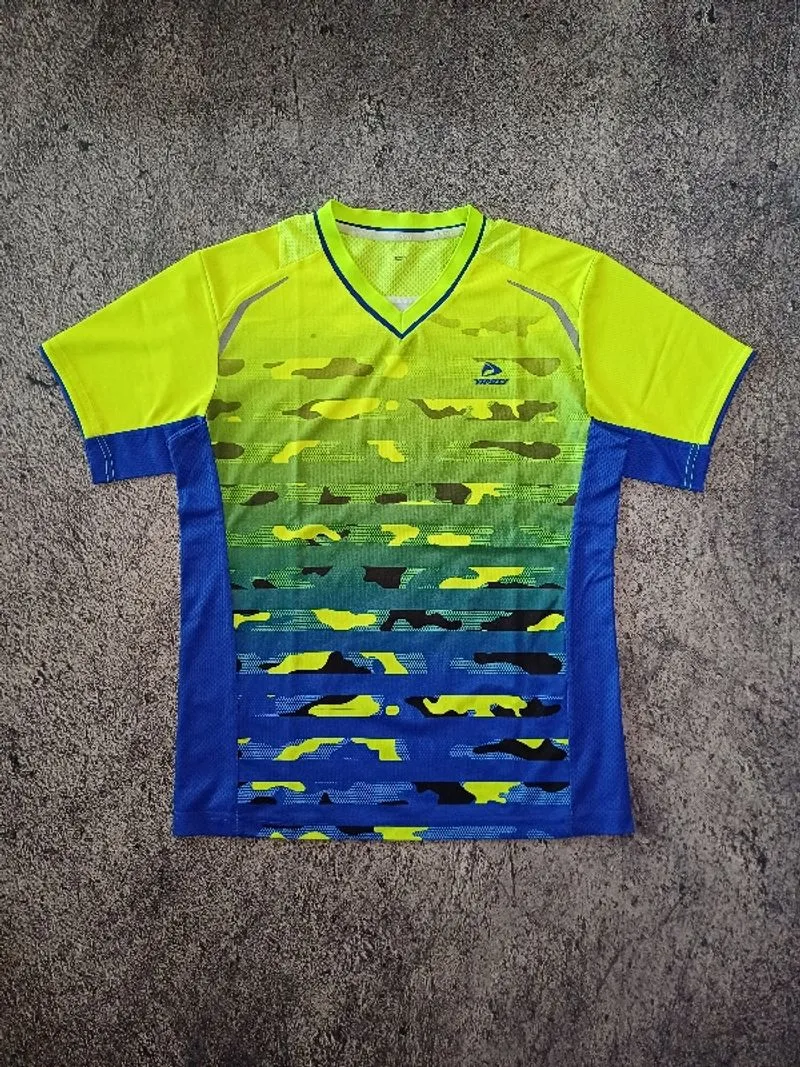Vipost T-Shirt photo 1