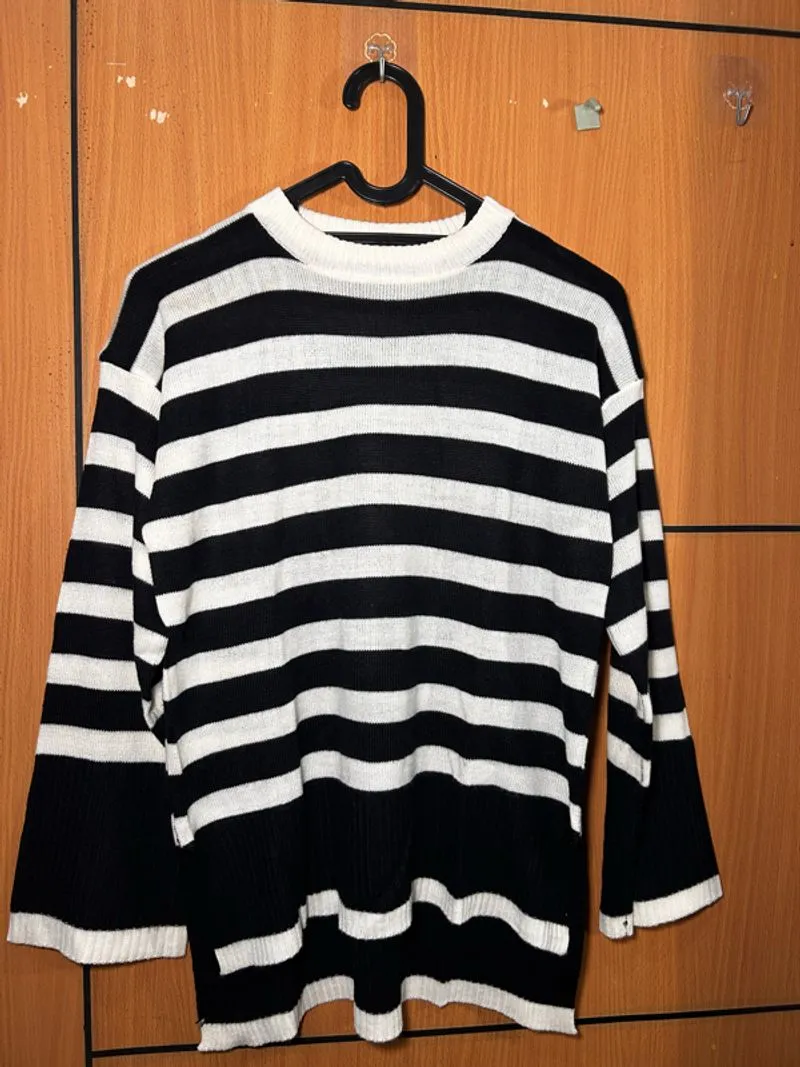 Knit Strip blouse  photo 1