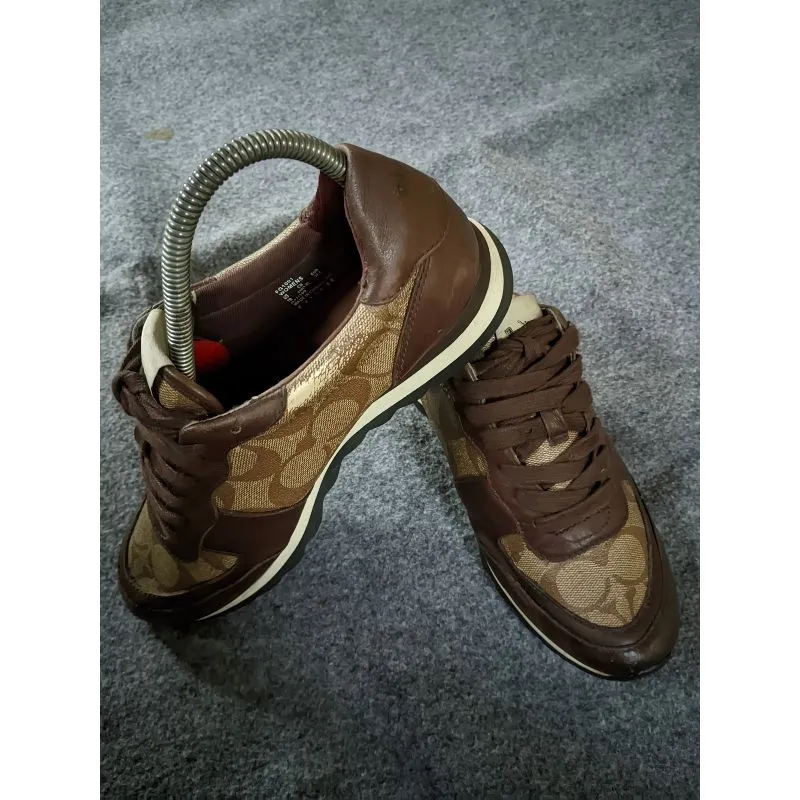 Coach C121 Runner Sneakers not Flatshoes Flat Shoes Sandal photo 1