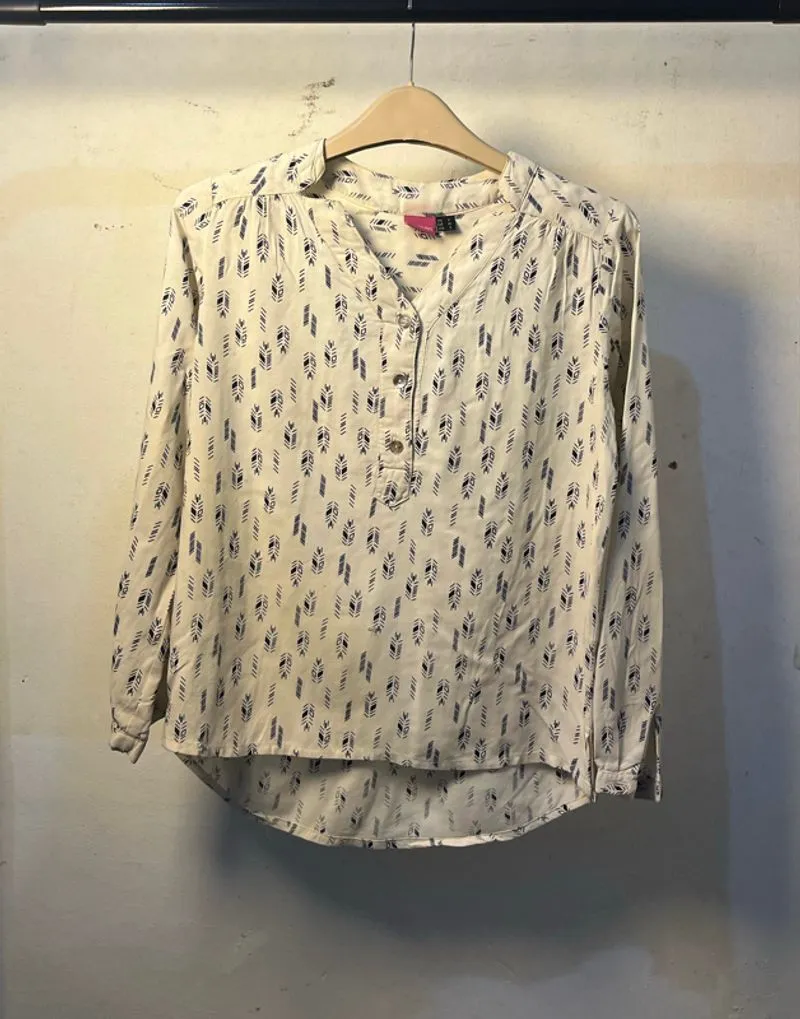Button-Down Blouse photo 1