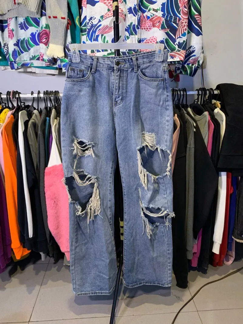 Ripped jeans cewek photo 1