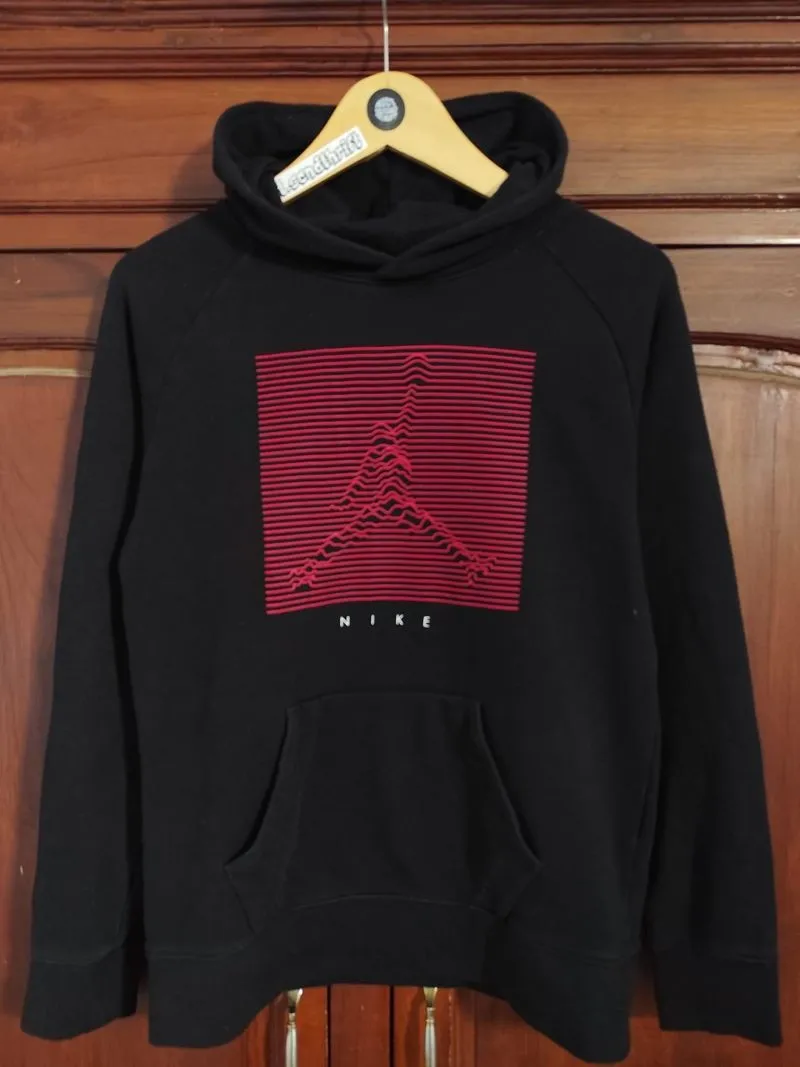 Nike Air Jordan Sportswear Hoody Pria red black photo 1