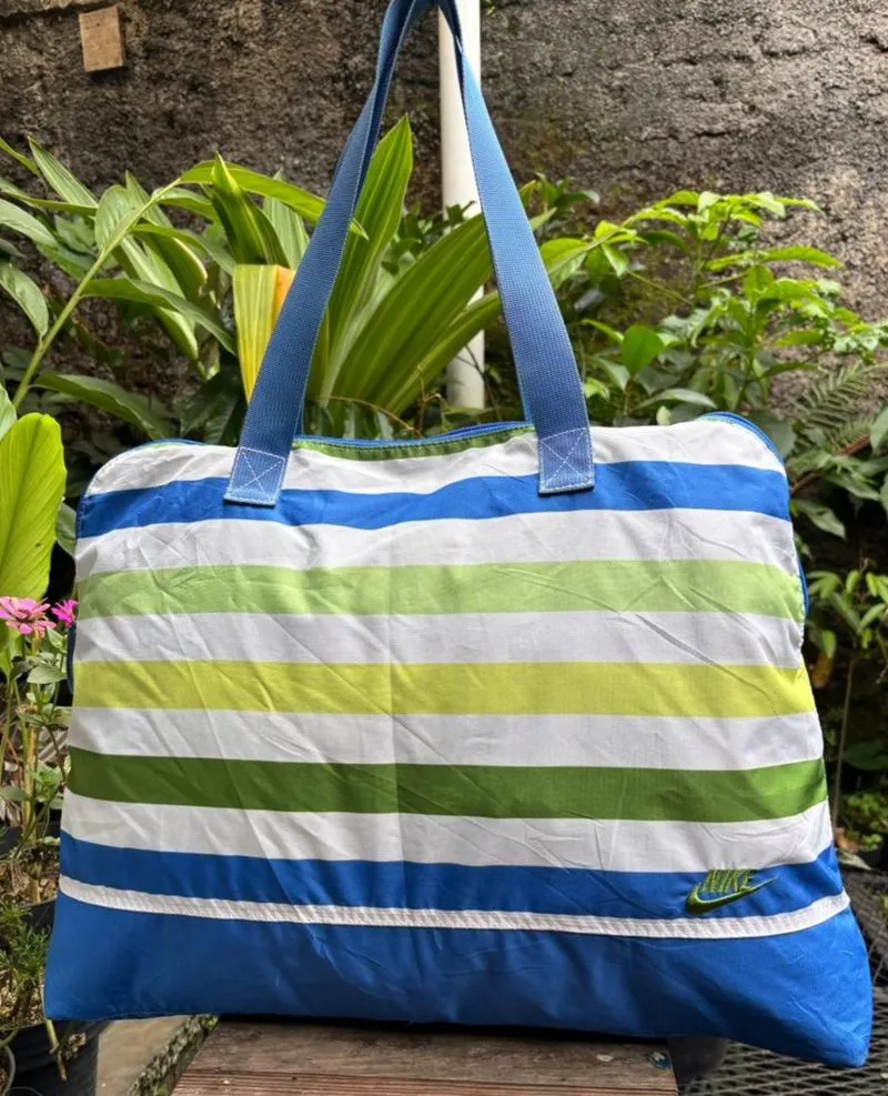 Tas Pantai Vintage Wanita Nike Tas Gym Nike Tas Olga Nike photo 1