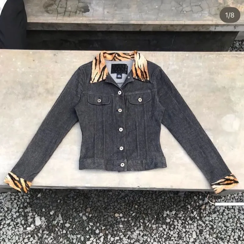 Guess jacket glamour photo 1