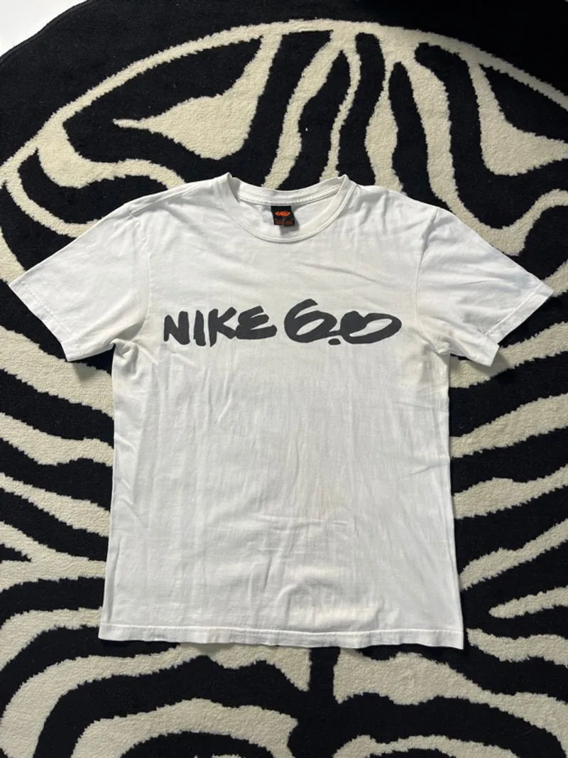 Tee NIKE Vtg photo 1