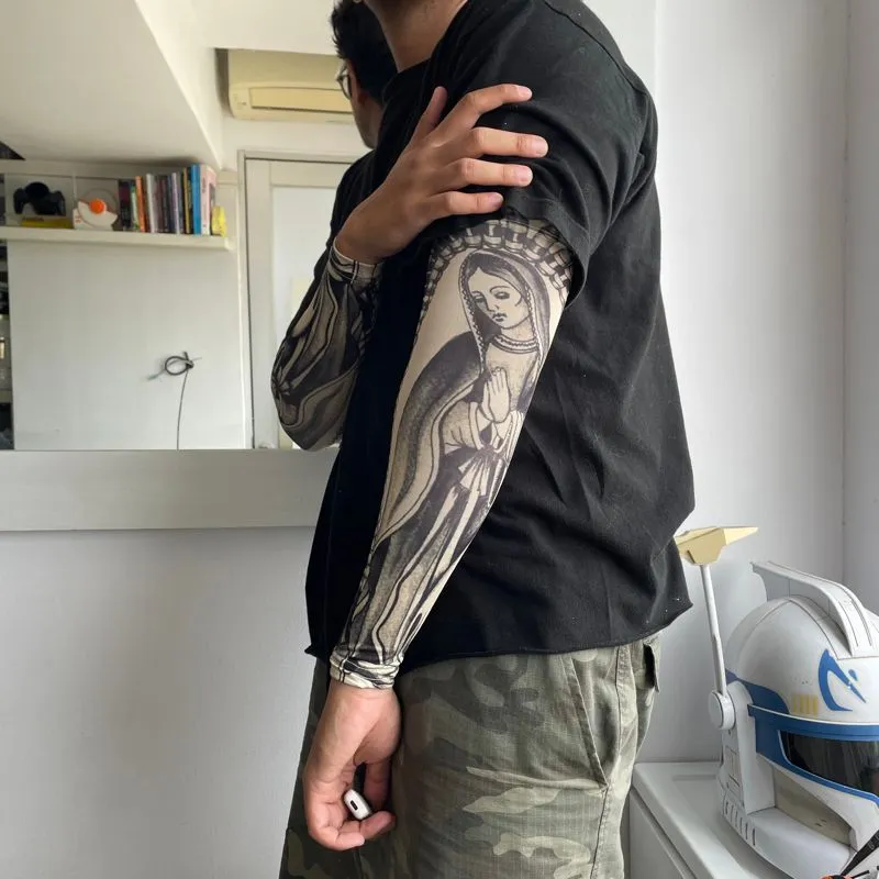 Vintage Y2K Style Tattoo Arm Sleeve / Manset Lengan Tato Pri photo 1