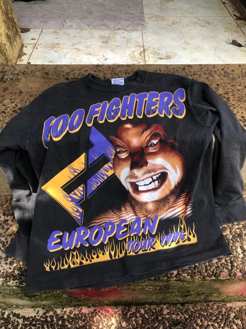 Tshirt FOO FIGHTERS  photo 1
