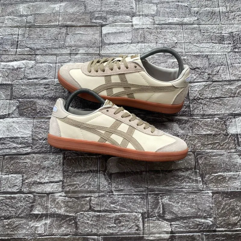 Onitsuka Tiger Tokuten photo 1