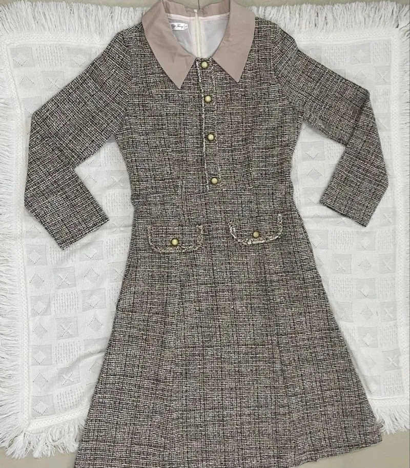 Dress photo 1