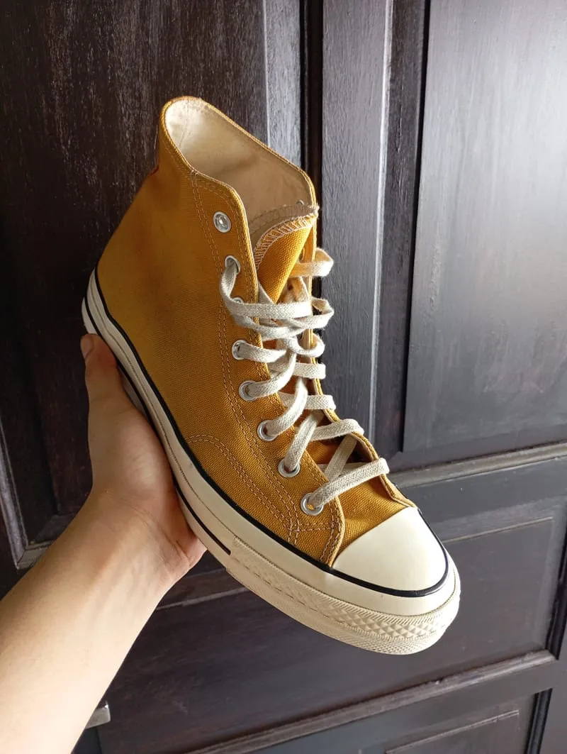 Converse Grunge Sneakers Pria yellow photo 1